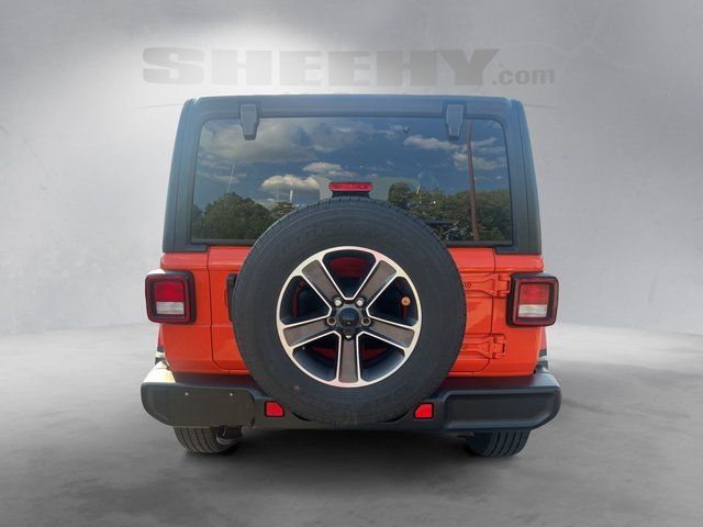 Used 2023  Jeep Sahara image 11