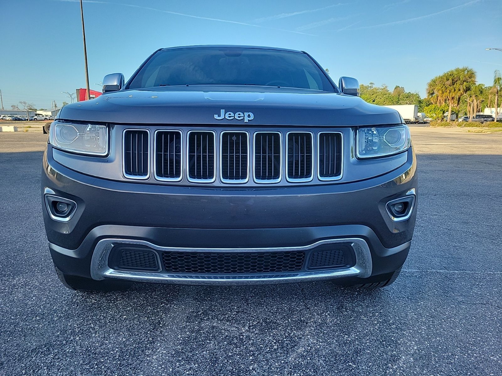 View vehicle photo 3