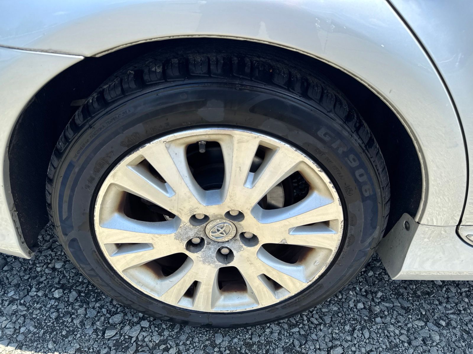 Used 2012 Classic Silver Metallic Toyota Base image 19