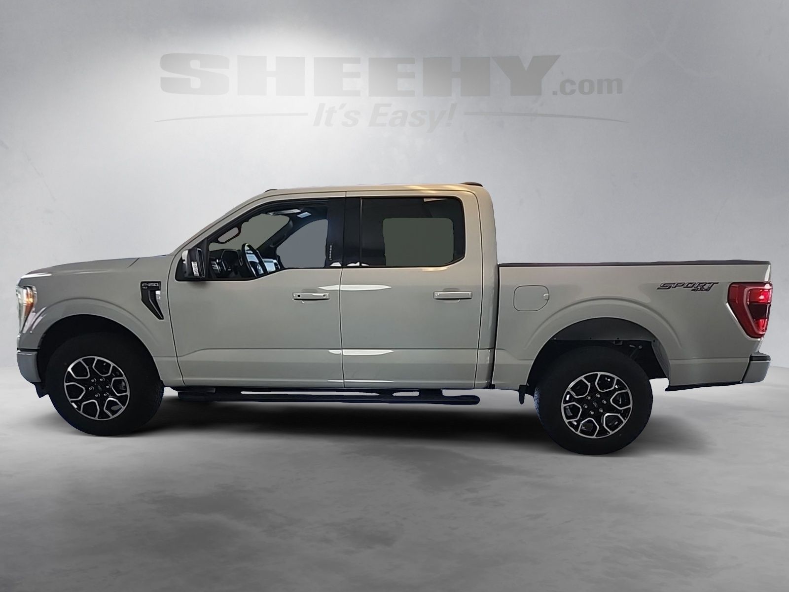 Certified Used 2023 Avalanche Ford XLT image 15