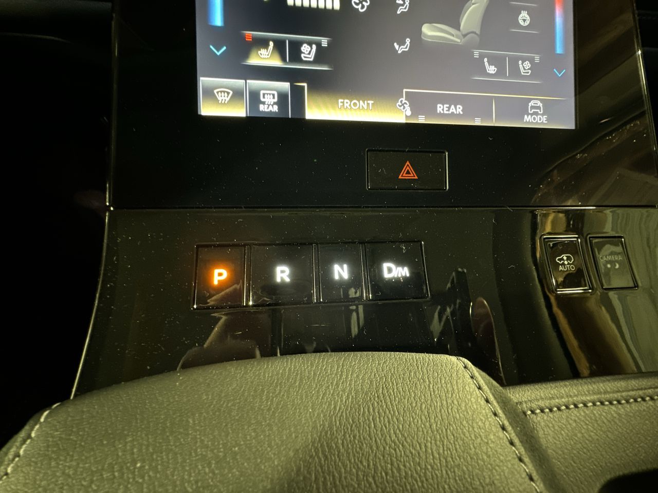 2025 Infiniti QX80 Sensory photo 24