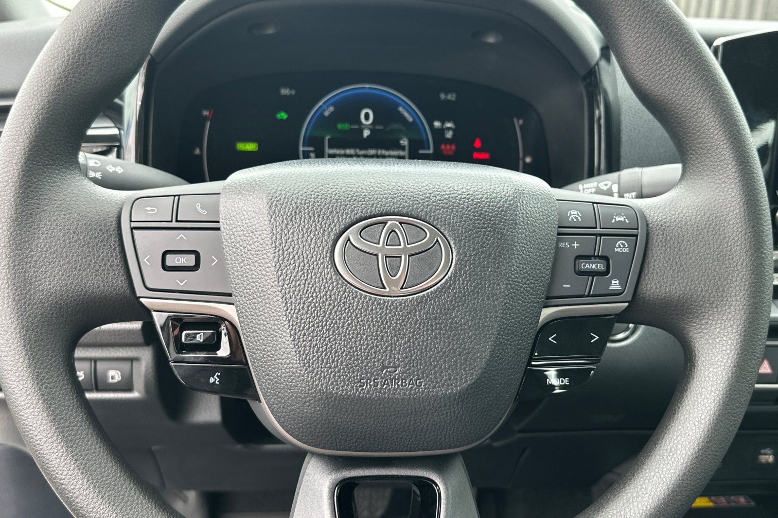 New 2026 White Toyota LE image 25