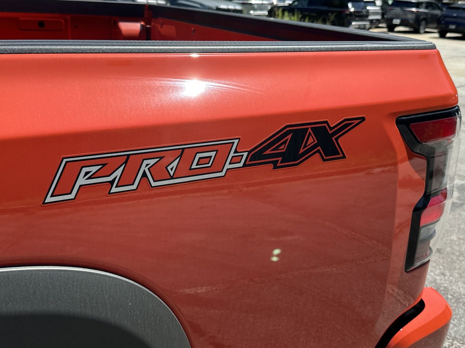 2025 Nissan Frontier PRO-4X photo 24