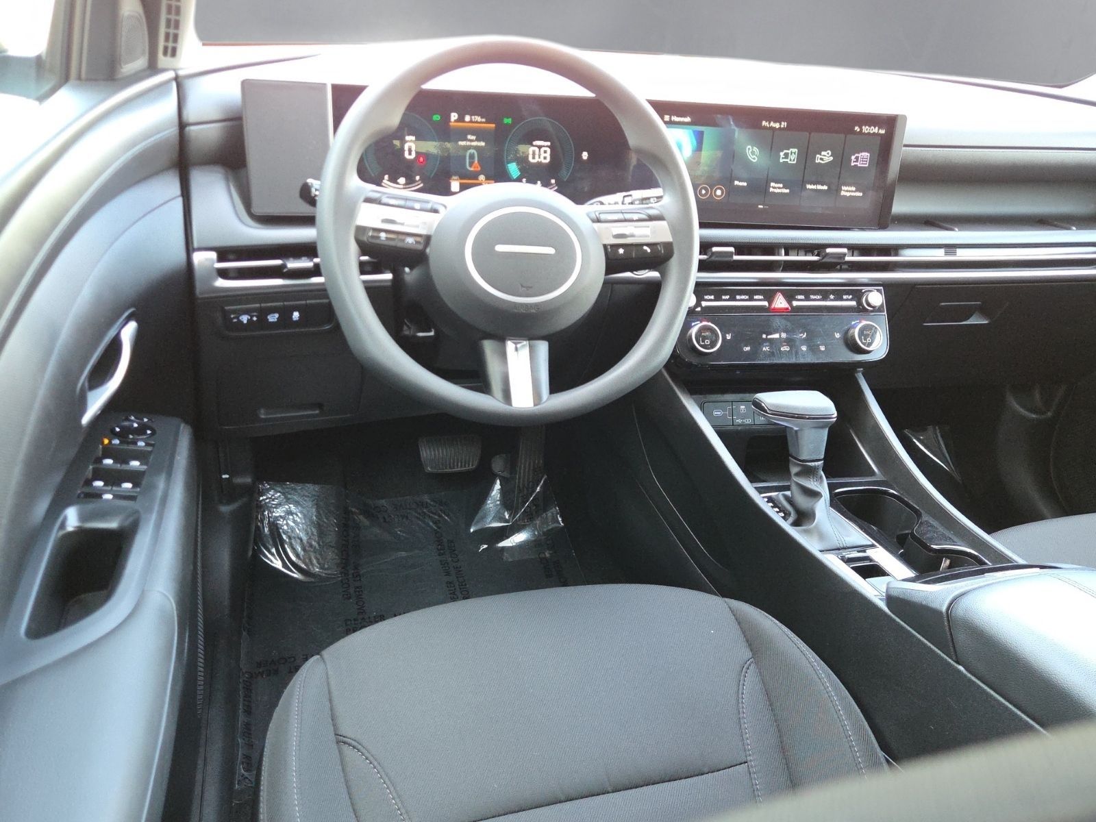 Used 2025 Green Hyundai SEL image 3