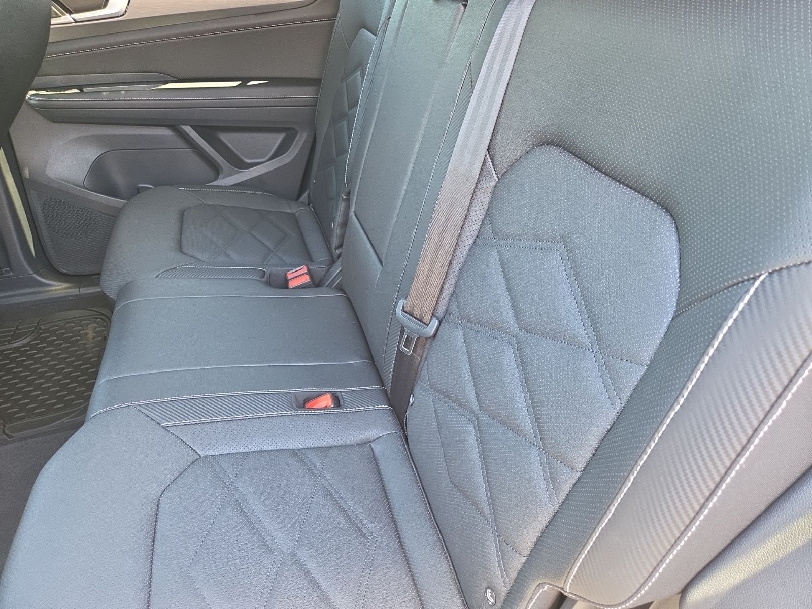 used 2026 Volkswagen Atlas Cross Sport car, priced at $43,750
