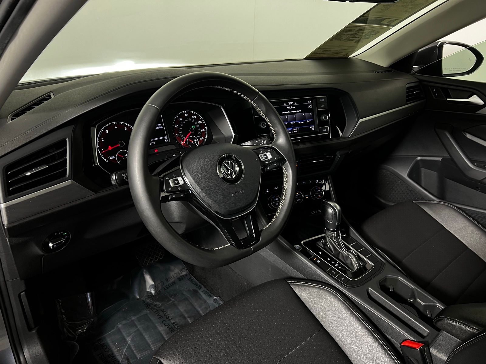 Thumbnail: 2021 Volkswagen Jetta - 12
