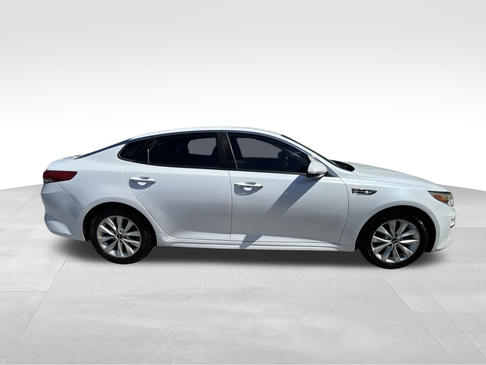 Used Car 2016 Kia Optima  Ex For Sale Under $12,000 In Austin, Texas