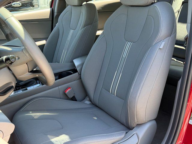 Used 2024 Red Hyundai SEL image 9