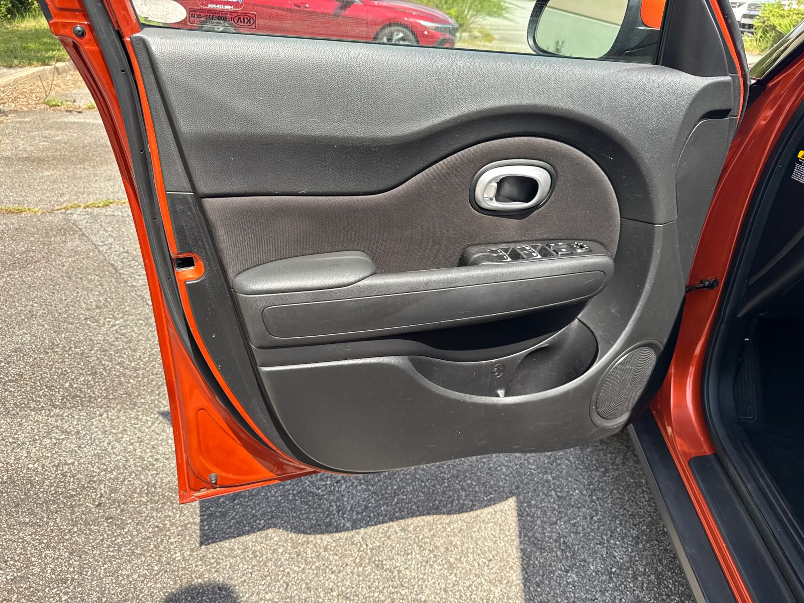 Used 2019 Orange Kia Plus image 10