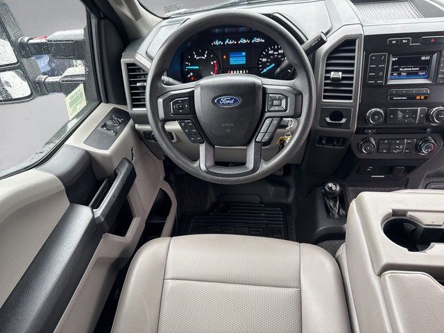 Used 2018 Oxford White Ford XL image 3