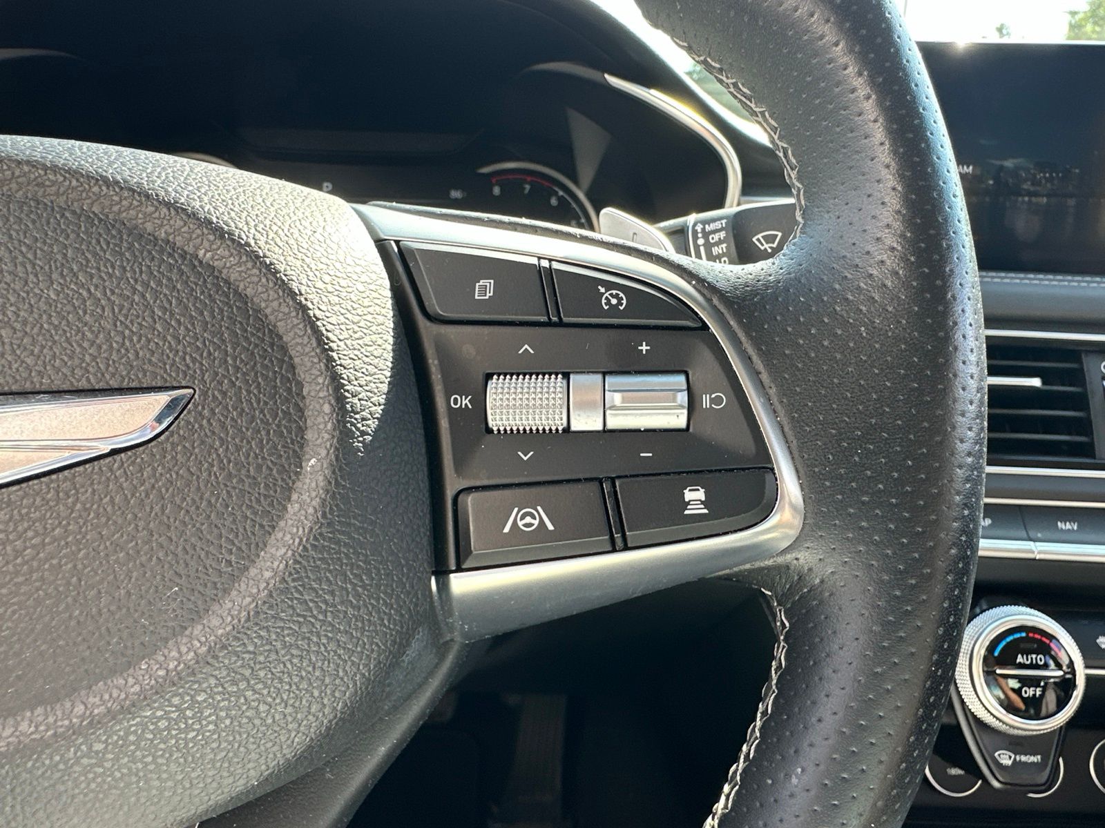Used 2023 Gray Genesis 2.0T image 13