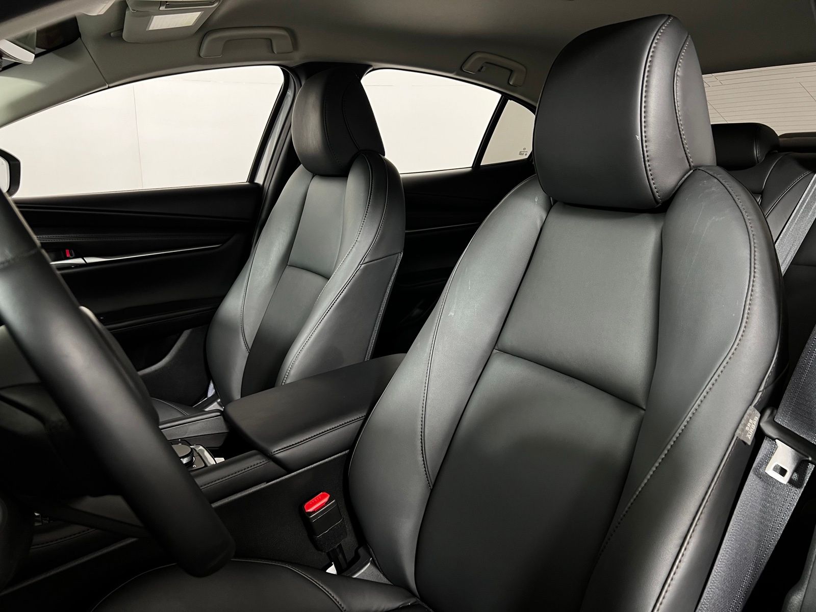 Thumbnail: 2025 Mazda Mazda3 - 11