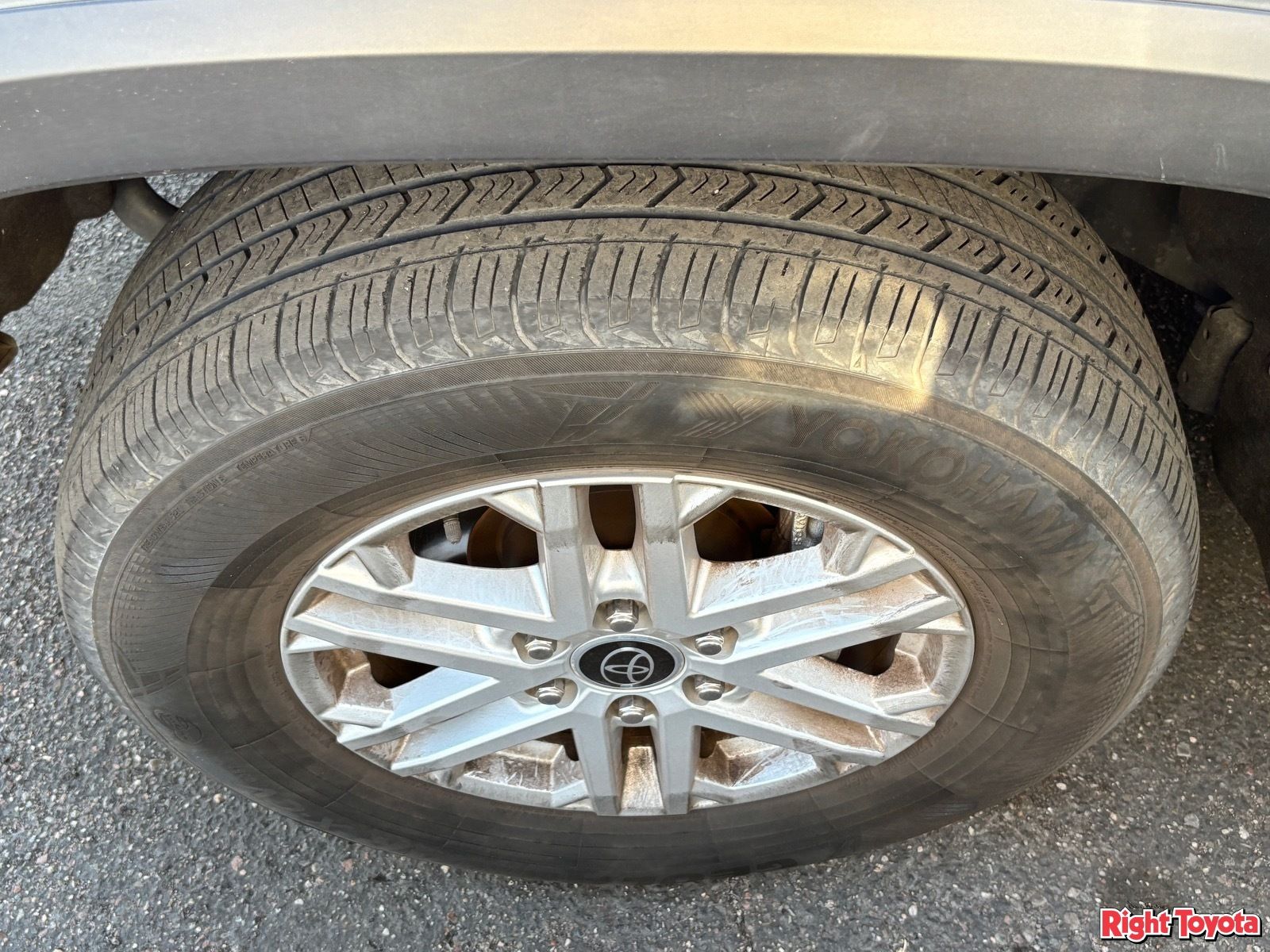 View vehicle photo 7