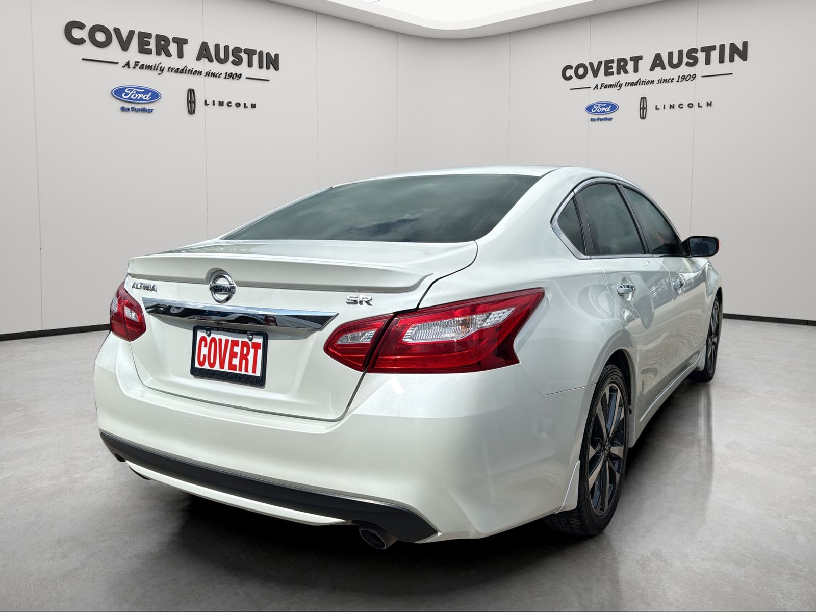 Used Car 2016 Nissan Altima  2.5 Sr For Sale Under $12,000 In Austin, Texas