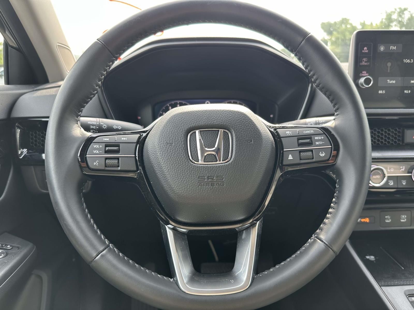 Used 2026 Gray Honda EX-L image 17