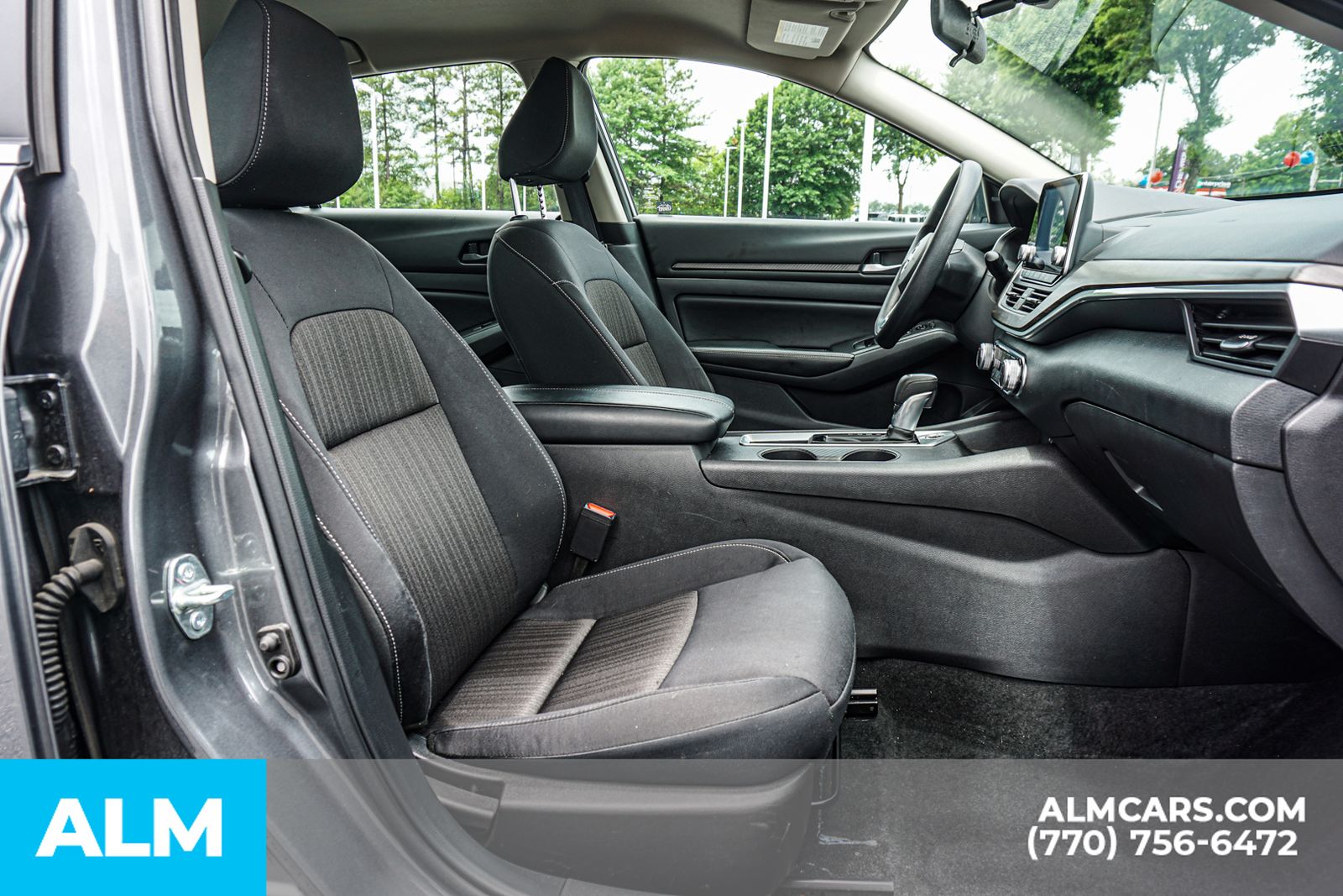 Used 2025 Gray Nissan 2.5 SV image 23