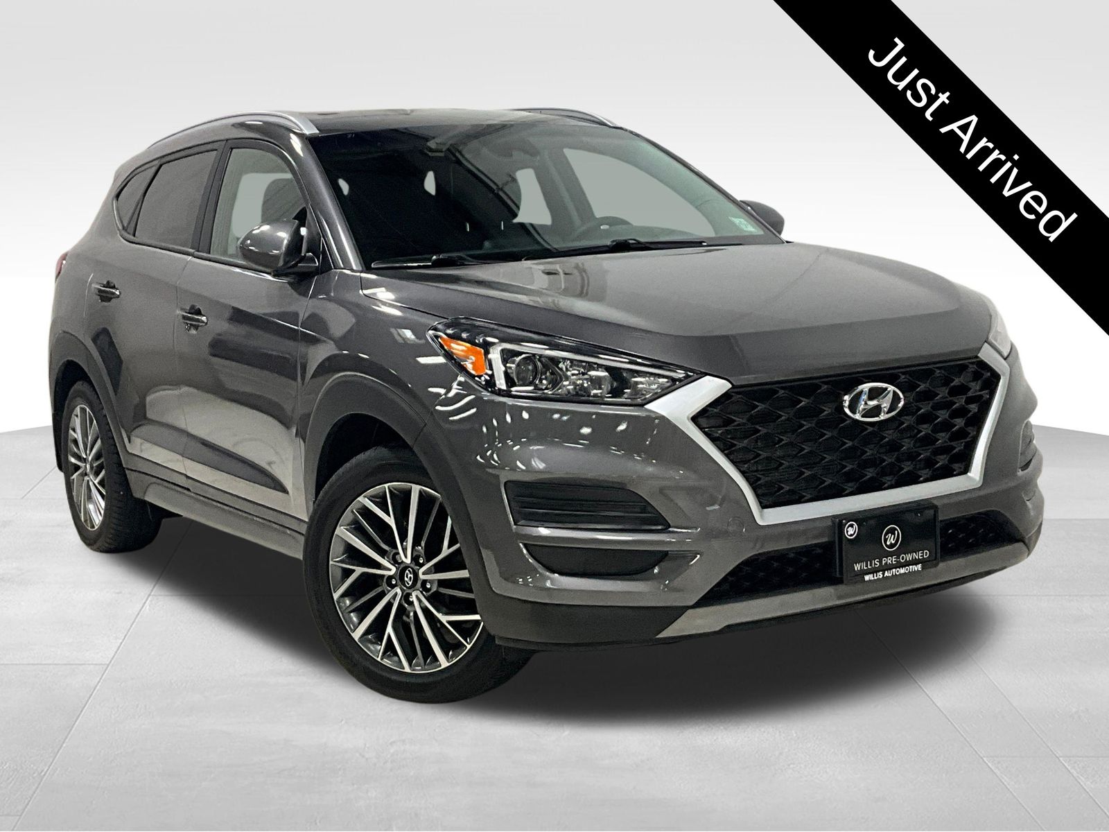 Gray (Magnetic Force Metallic) 2020 Hyundai Tucson SUV / Crossover All-Wheel Drive 6-Speed Automatic