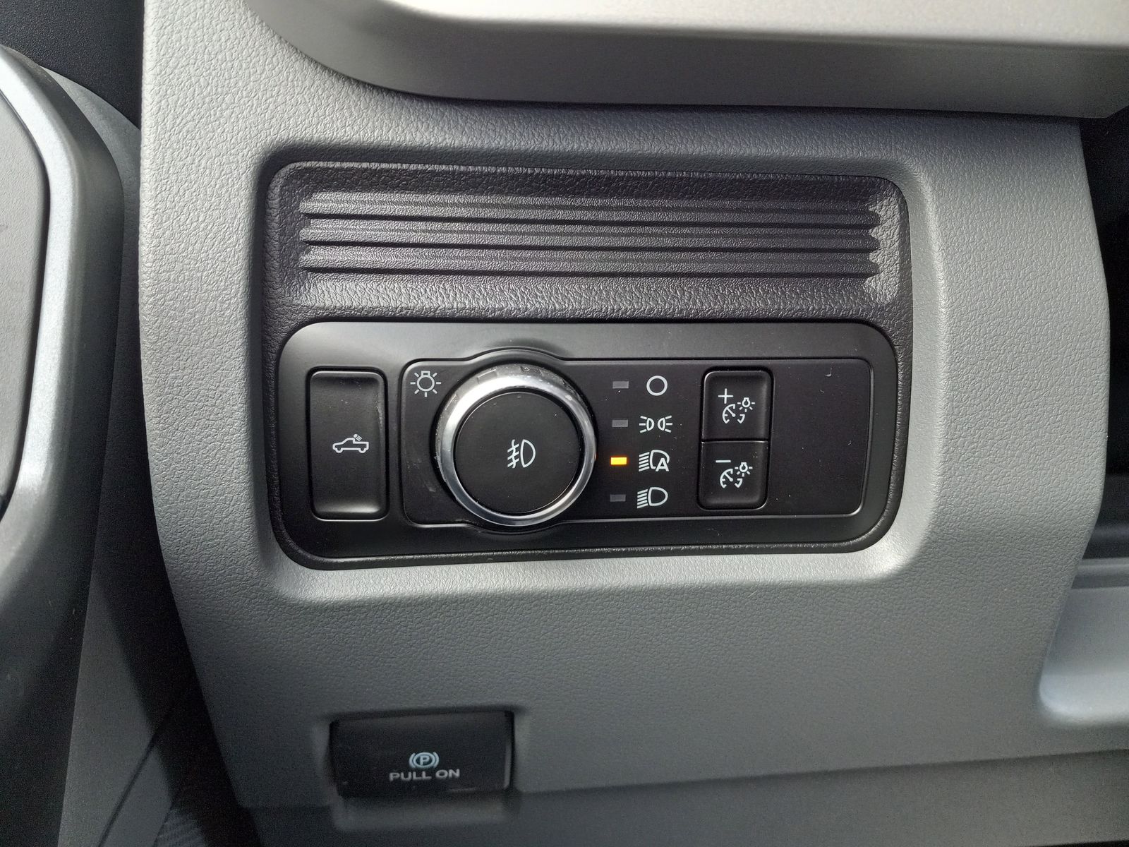2026 Ford F-250SD image 22
