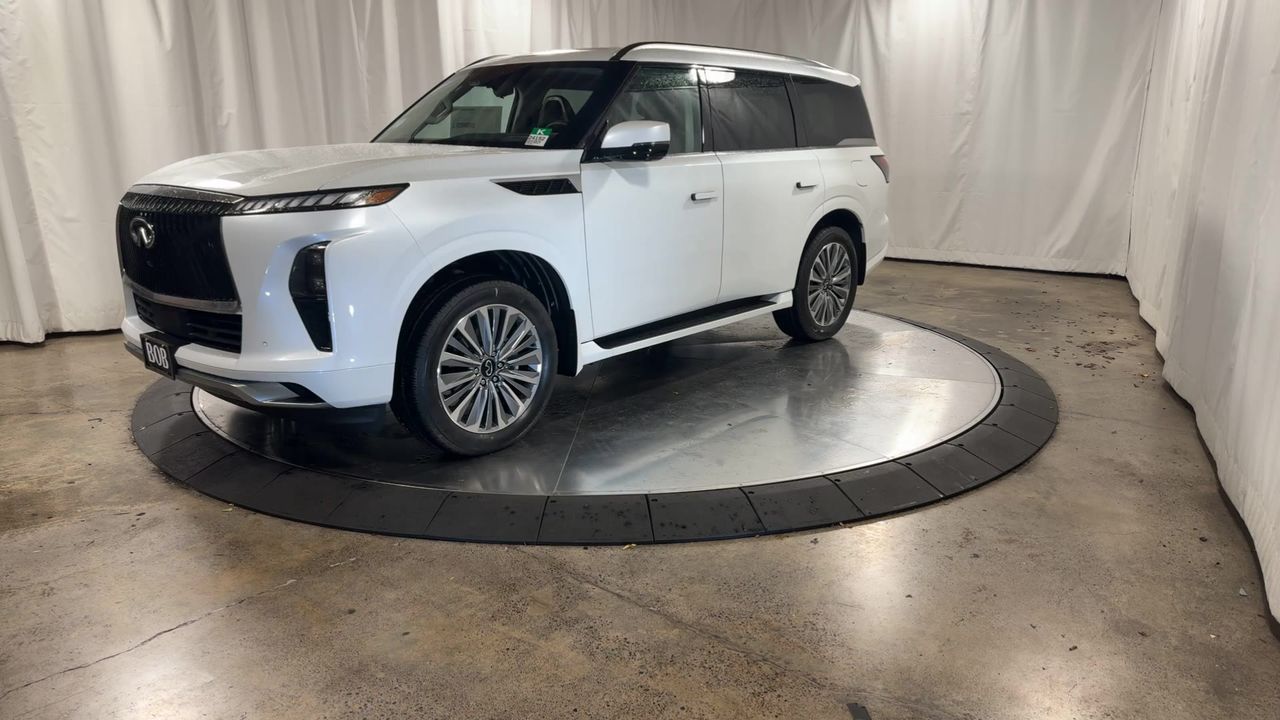 2025 Infiniti QX80 Sensory photo 6