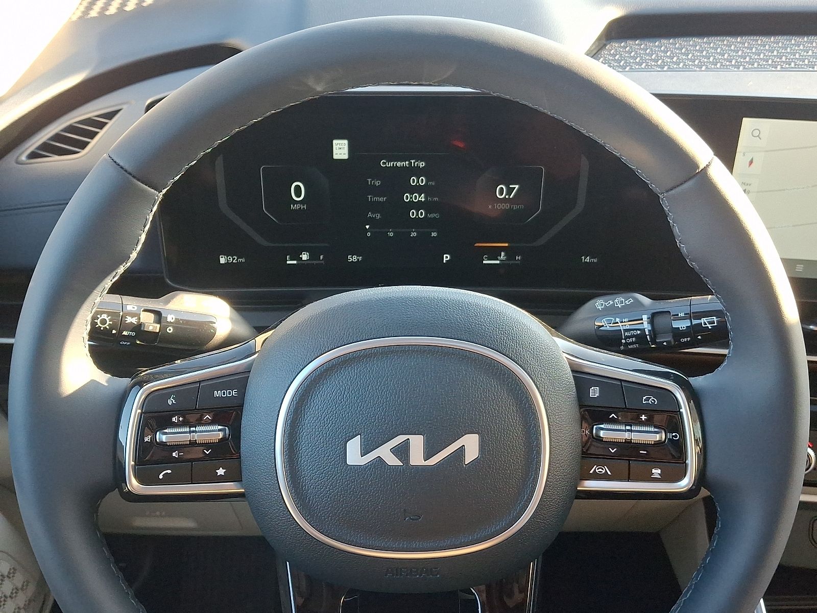 2025 Kia Carnival SX Prestige - Photo 19