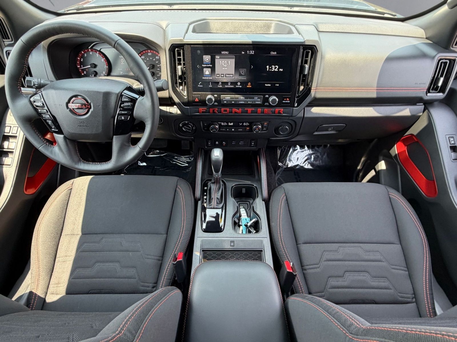 Used 2025 Black Nissan PRO-4X image 3