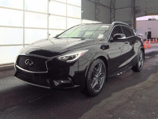 2017 INFINITI QX30 Premium's photo