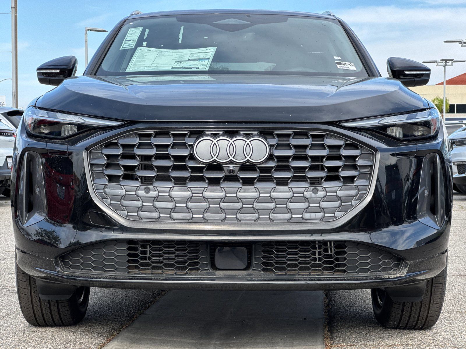 View vehicle photo 6