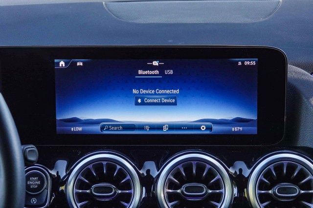 2025 Mercedes-Benz GLA GLA250 - Photo 21
