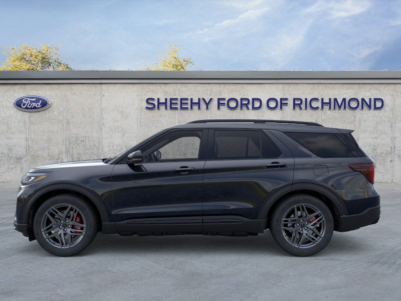 New 2026 Agate Black Metallic Ford ST image 4