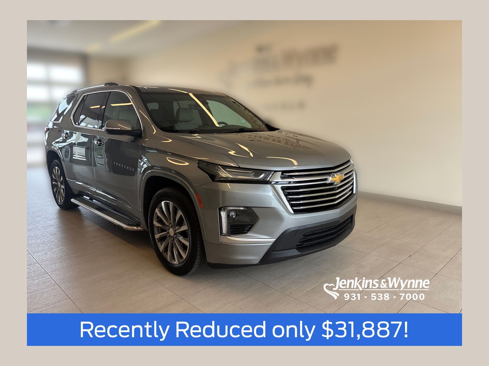 Sterling Gray Metallic 2023 Chevrolet Traverse SUV / Crossover Front-Wheel Drive 9-Speed Automatic