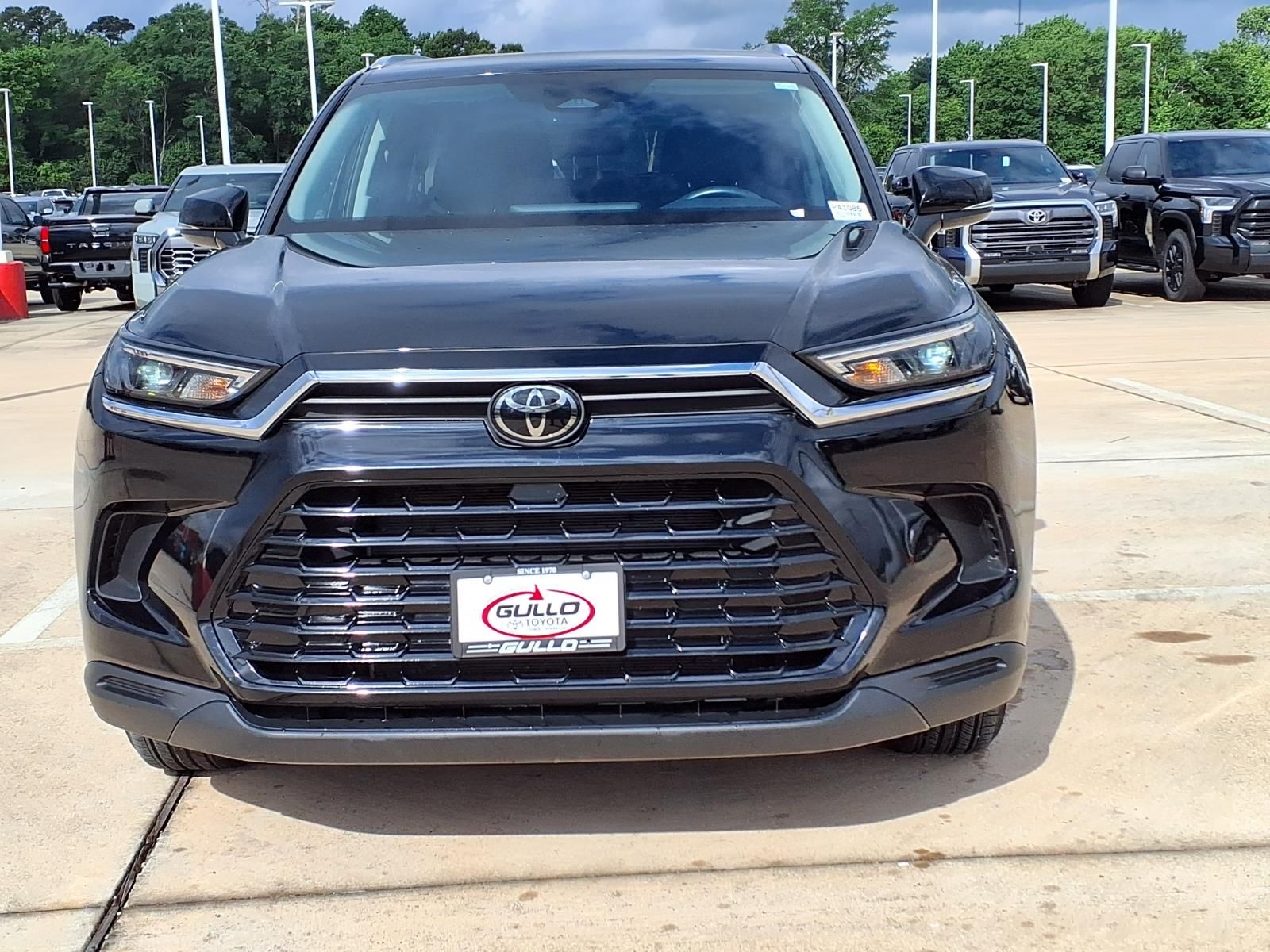 2024 Toyota Grand Highlander XLE - 3