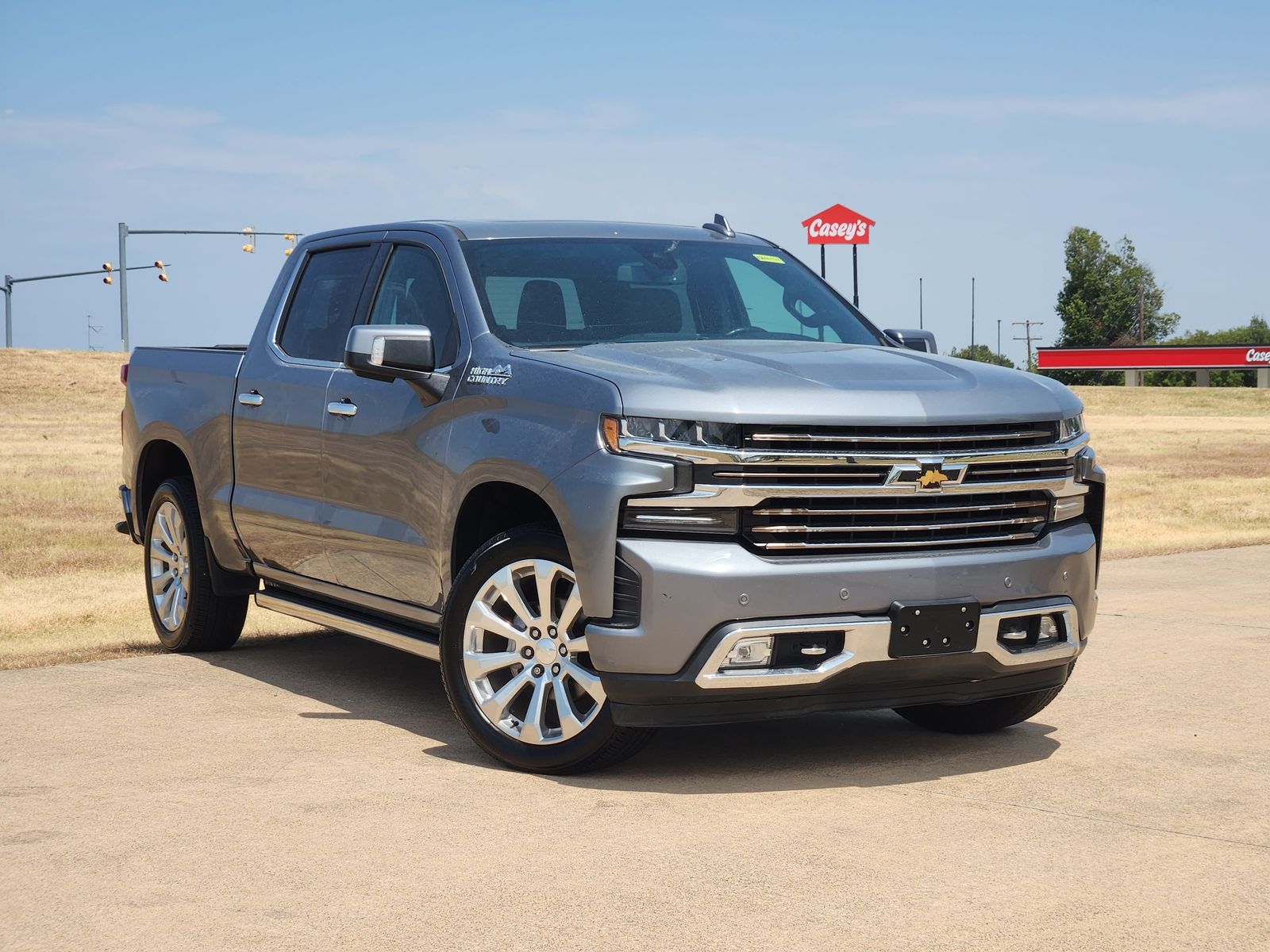 Gray (Satin Steel Metallic) 2019 Chevrolet Silverado 1500 Pickup Truck Four-Wheel Drive 8-Speed Automatic