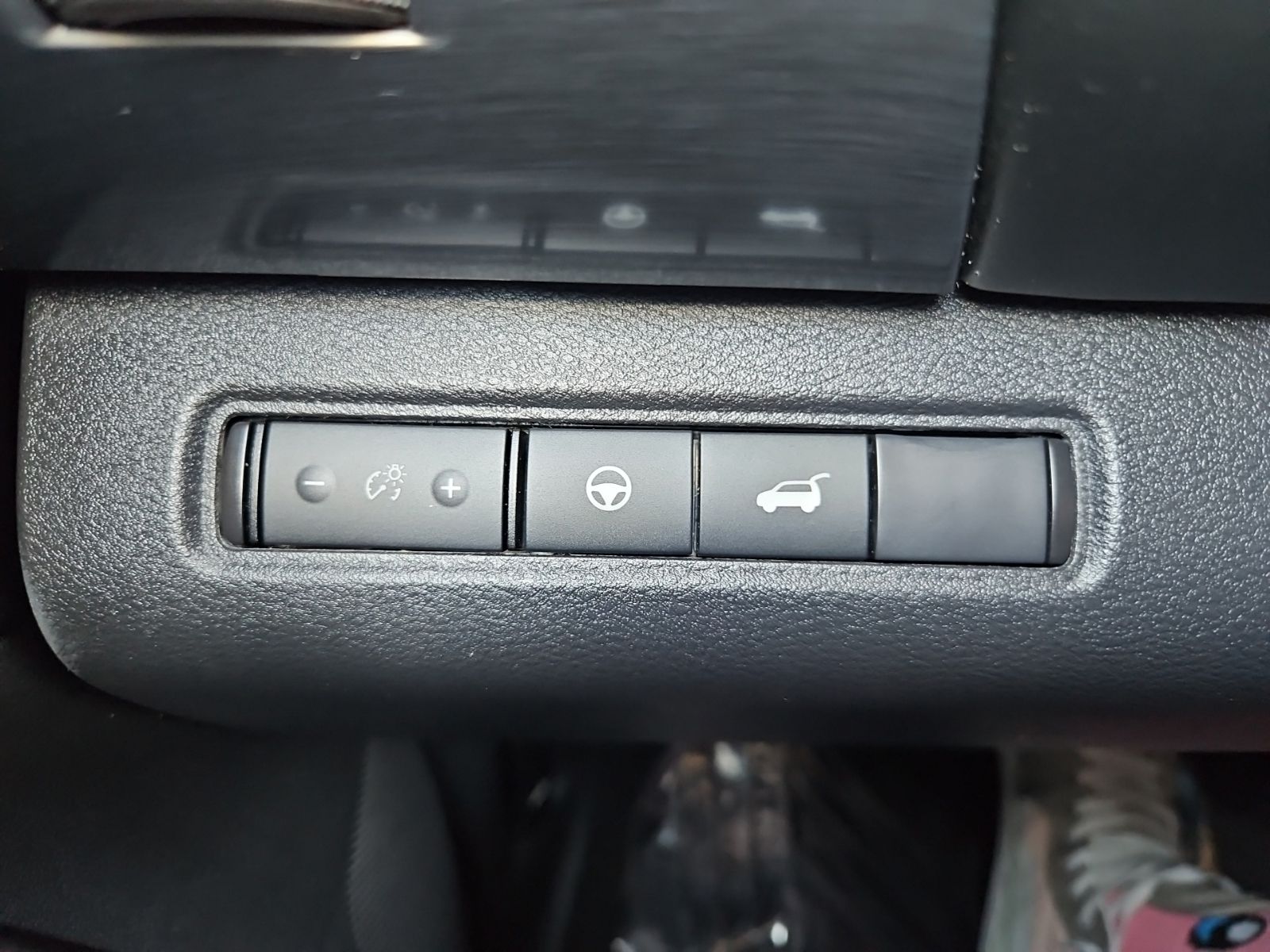 Used 2023 Black Nissan SL image 32