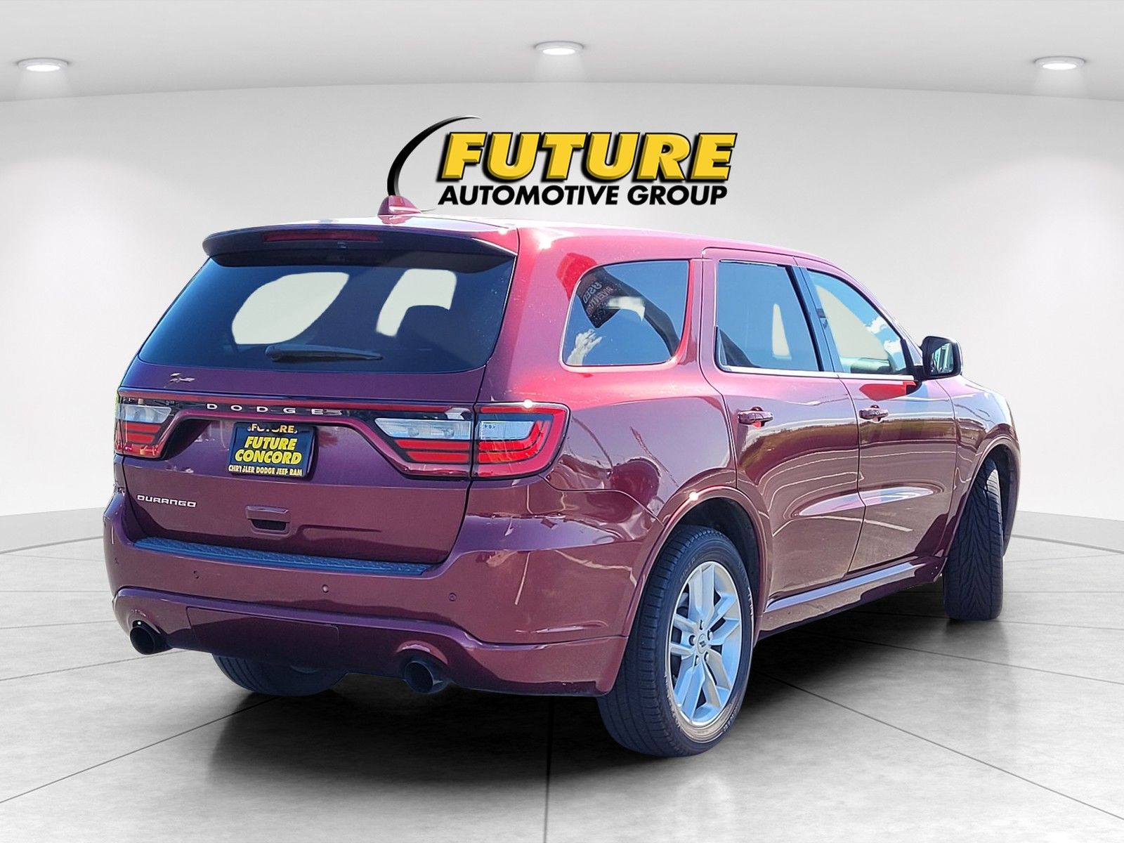 View vehicle photo 7