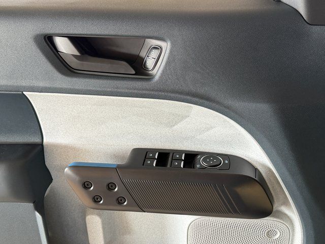 New 2025 Azure Gray Metallic Tri-Coat Ford XLT image 35