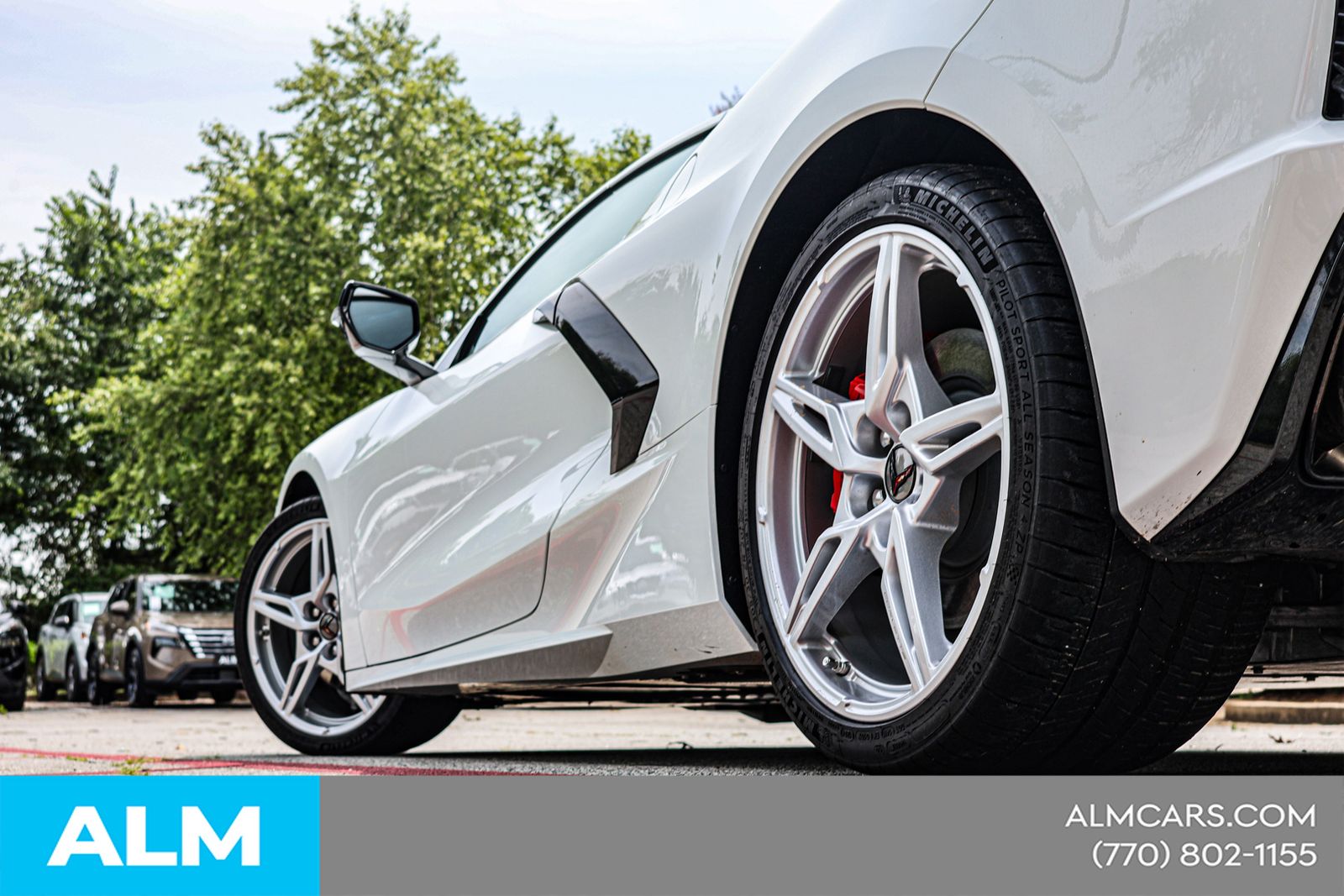 Used 2024 White Chevrolet Stingray image 16