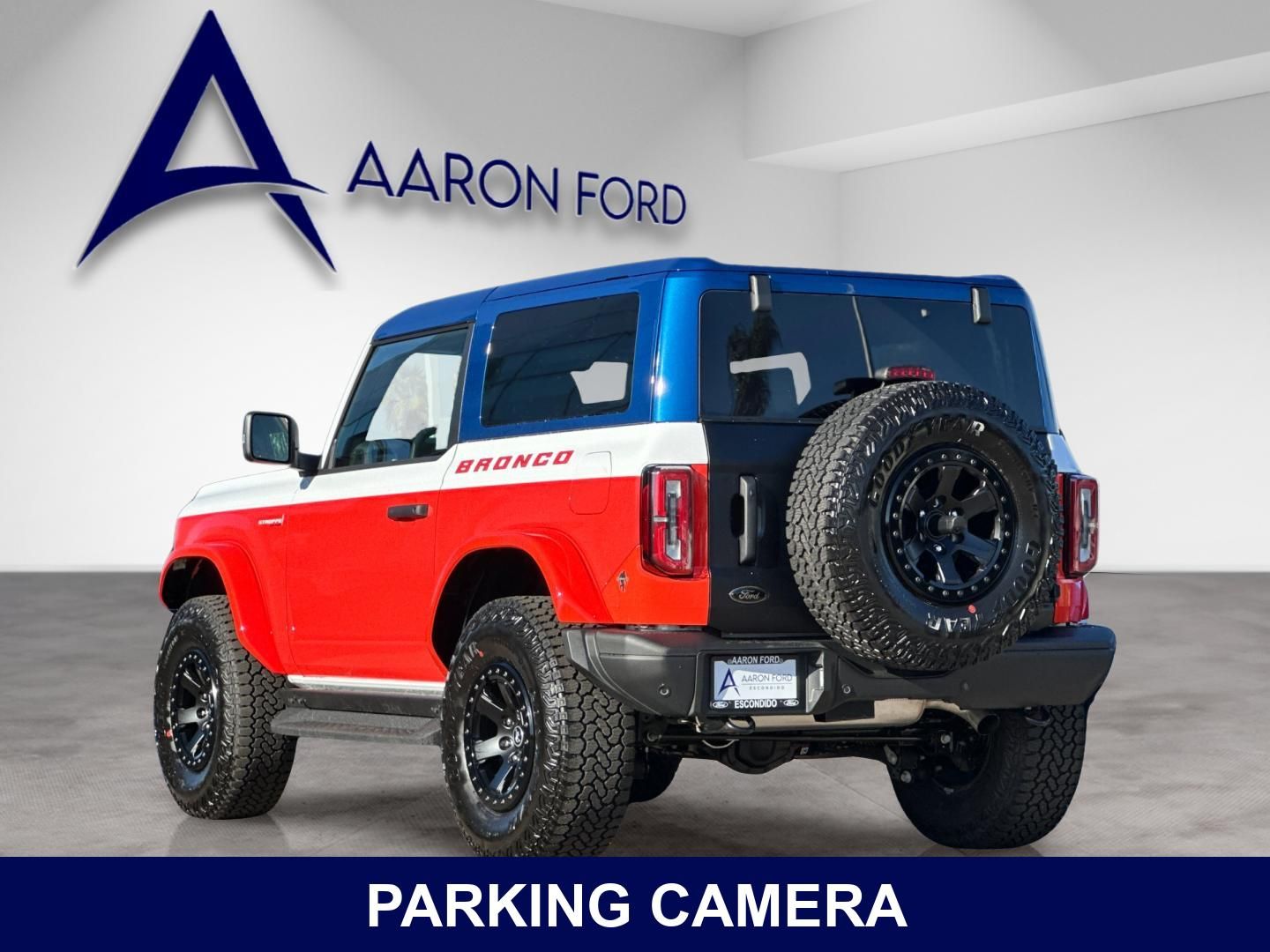 View vehicle photo 4