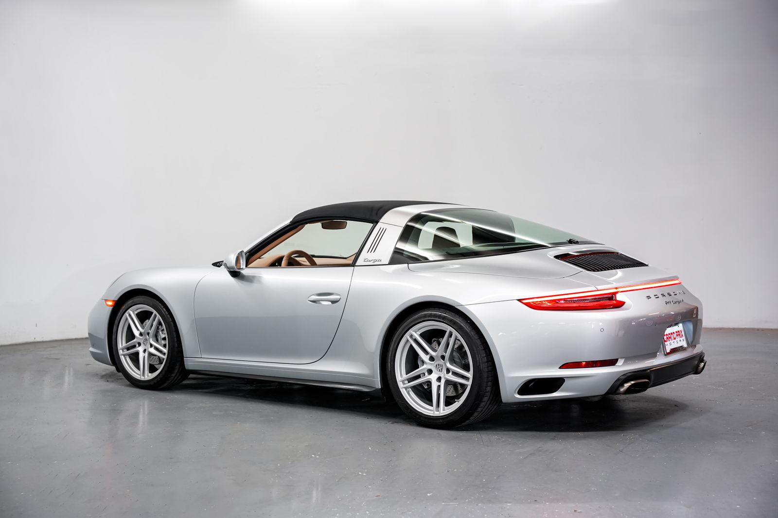 2017 Porsche 911 Targa 4 — photo 8