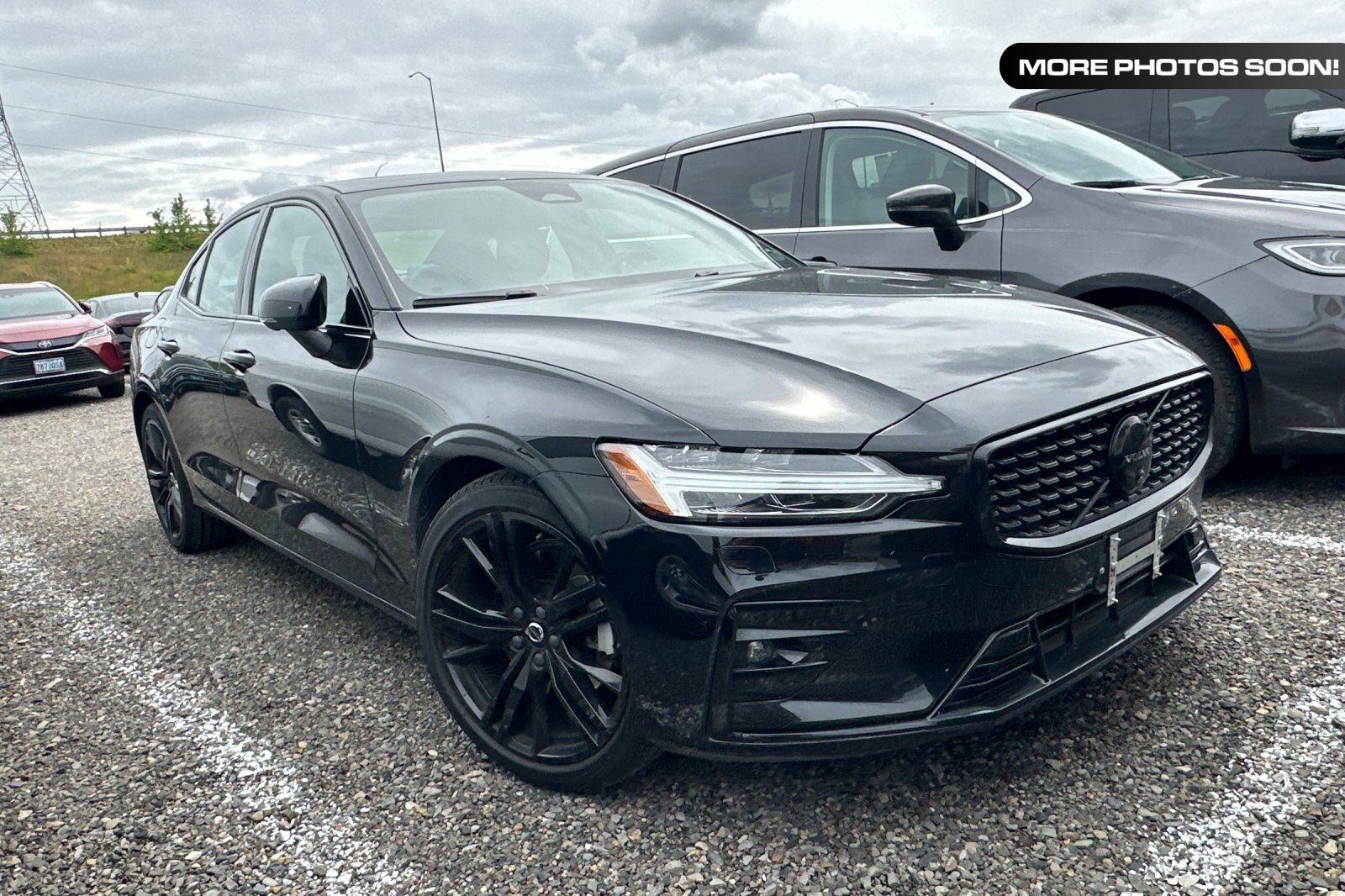 Onyx Black Metallic 2024 Volvo S60 B5 Plus Black Edition FWD Sedan Front-Wheel Drive Automatic