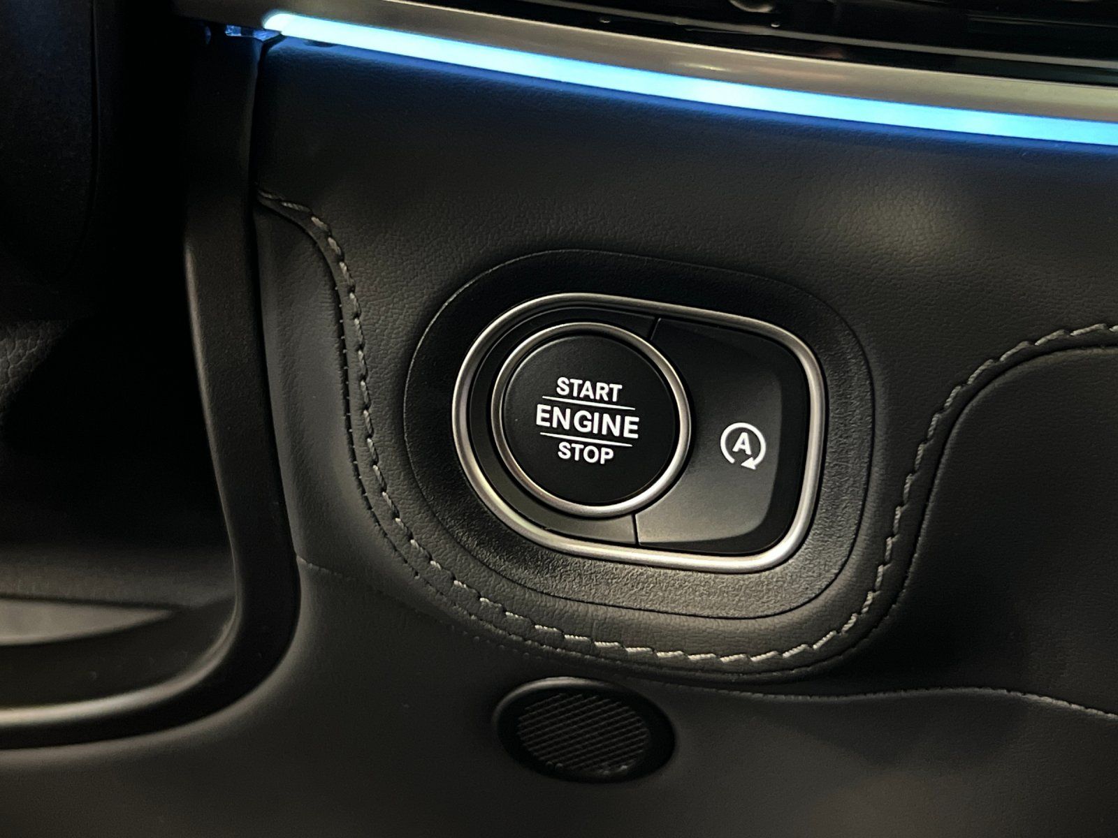 new 2026 Mercedes-Benz GLS car