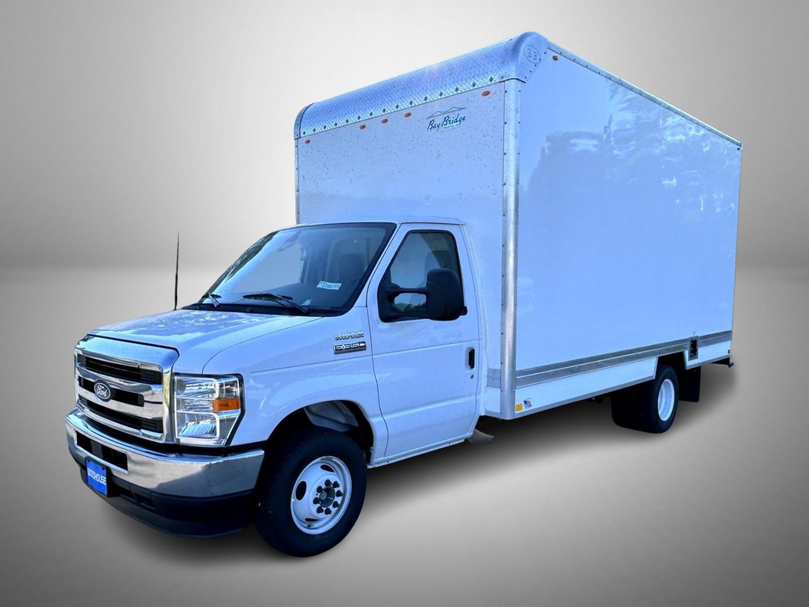 Oxford White 2027 Ford E-Series Chassis Pickup Truck Rear-Wheel Drive 6-Speed Automatic Overdrive