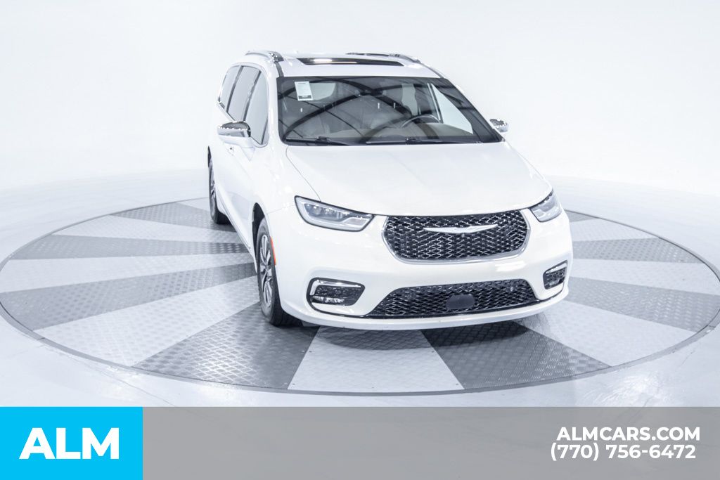 2021 Chrysler Pacifica Hybrid Limited 15