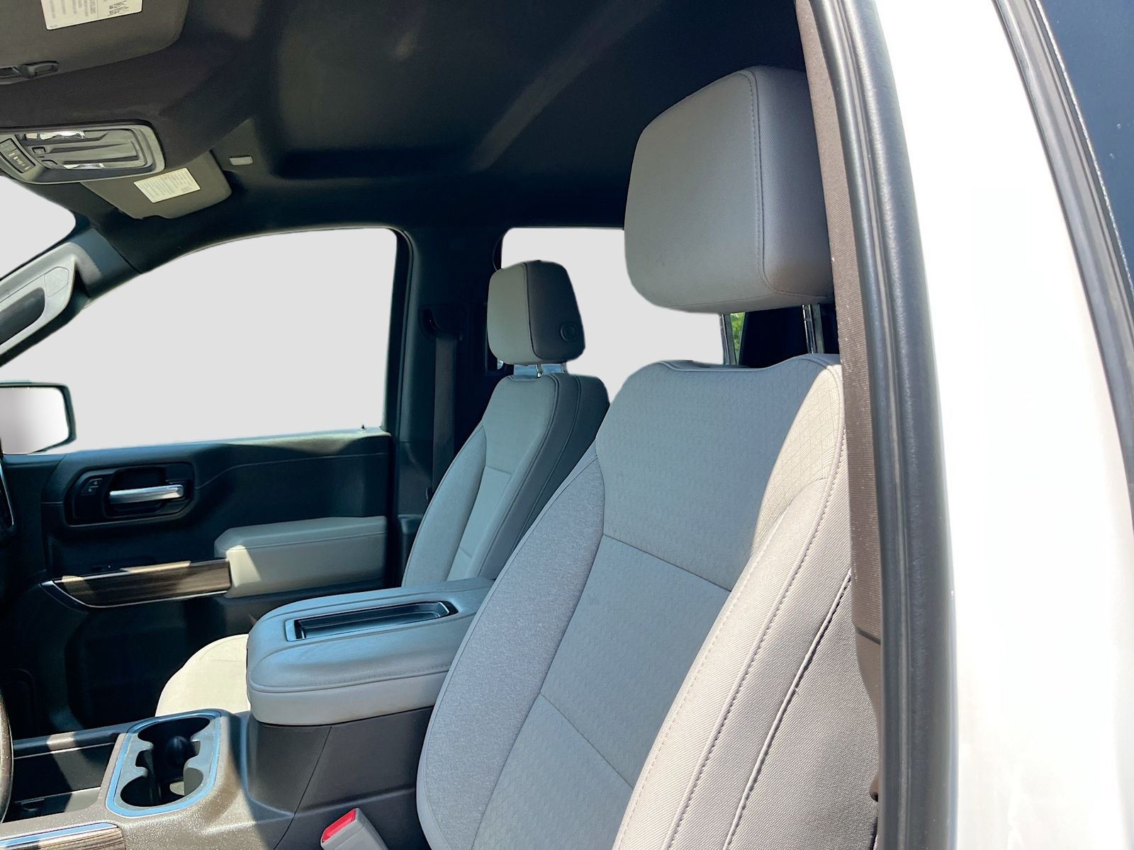 Used 2021 Beige Chevrolet LT Trail Boss image 18