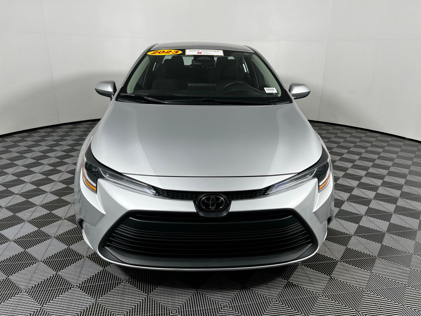 Thumbnail: 2023 Toyota Corolla - 2