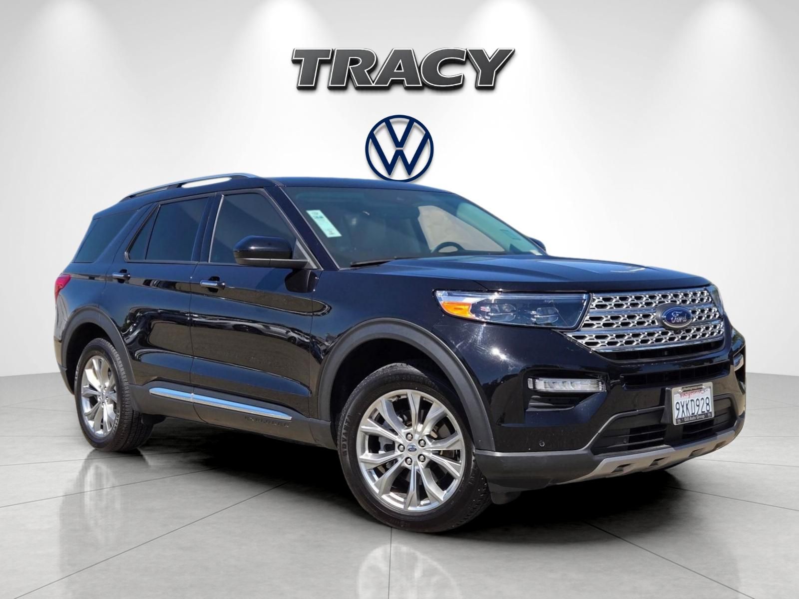 Black Metallic 2024 Ford Explorer SUV / Crossover All-Wheel Drive Automatic