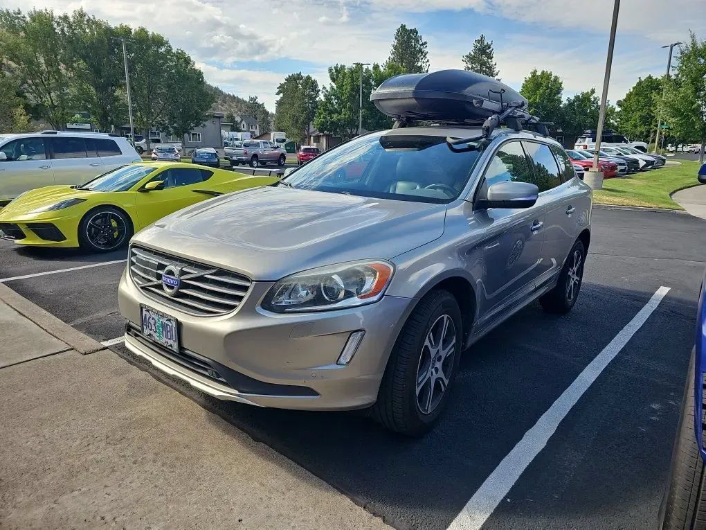 2015 Volvo XC60 2015.5 T6 Platinum AWD