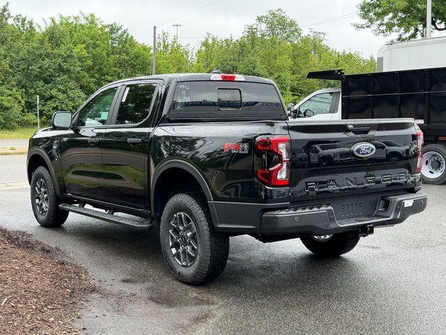 New 2026 Shadow Black Ford XLT image 5