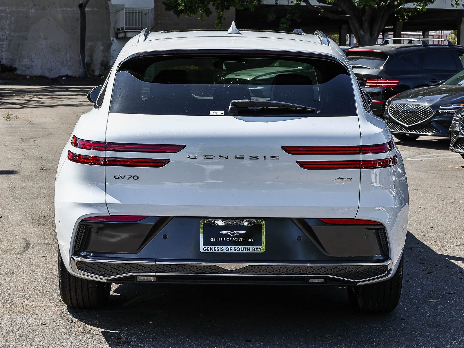 View vehicle photo 5