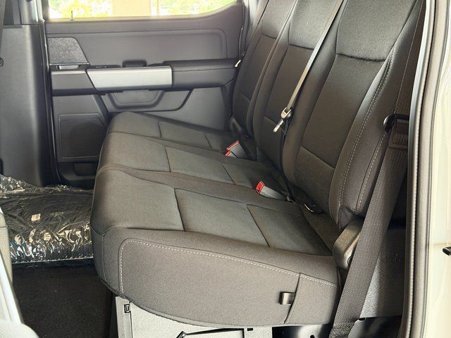 New 2026 Avalanche Ford XLT image 16