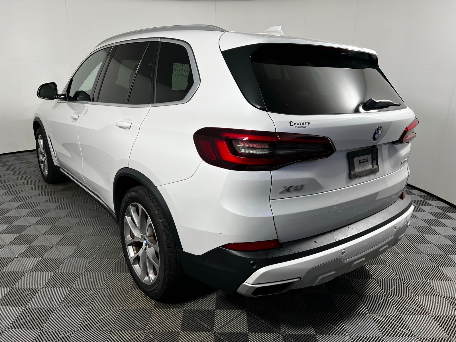 Thumbnail: 2022 BMW X5 - 7